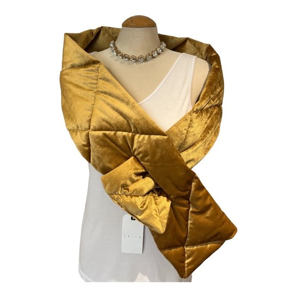 NWT LEITH Nordstrom Stunning Gold Scarf Wrap Thick Warm Gorgeous 62" x 7" - Picture 1 of 8